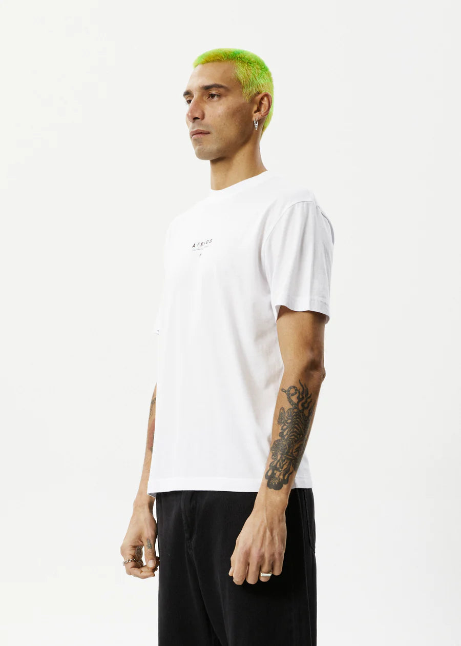 SPACE RETRO FIT TEE